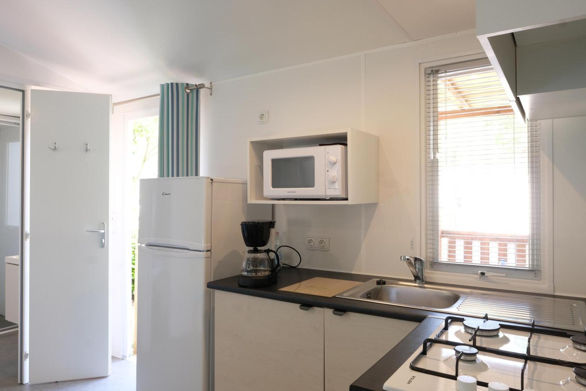 Happy Camp Mobile Homes In Camping Senia Cala Canyelles Lloret de Mar Exterior foto